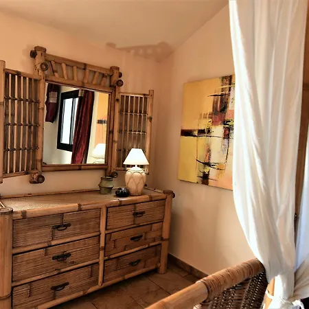 Aqua Apartment La Oliva